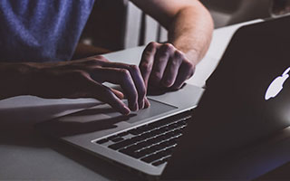 有培训体育业务的公司吗？